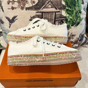 Rocket Dog White Canvas with Rainbow Webbing on Sole